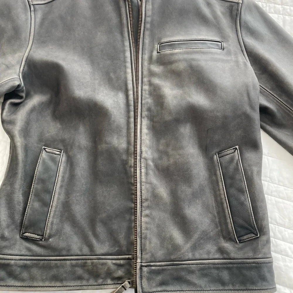Banana Republic classic grey